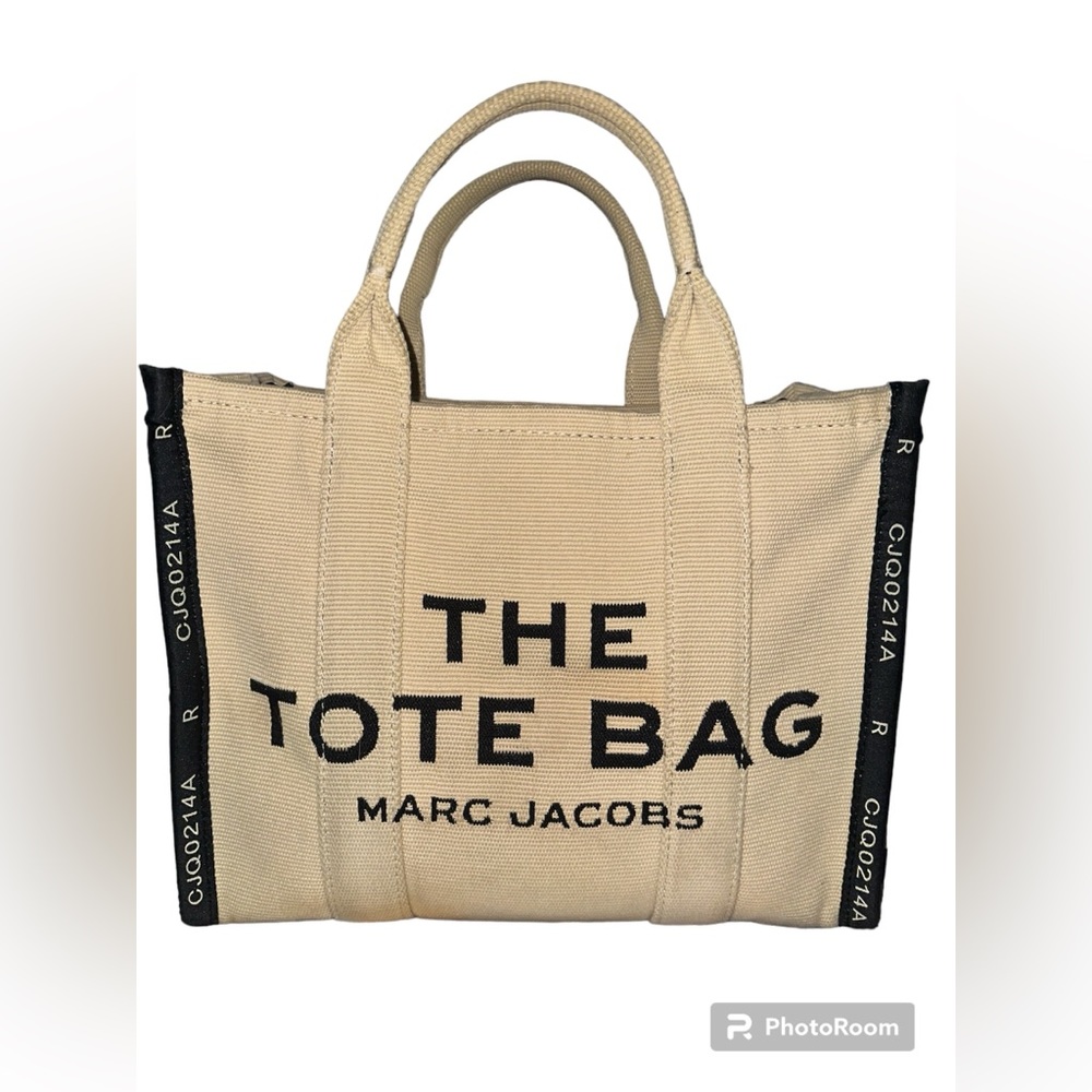Medium Sized Marc Jacob’s Tote Bag